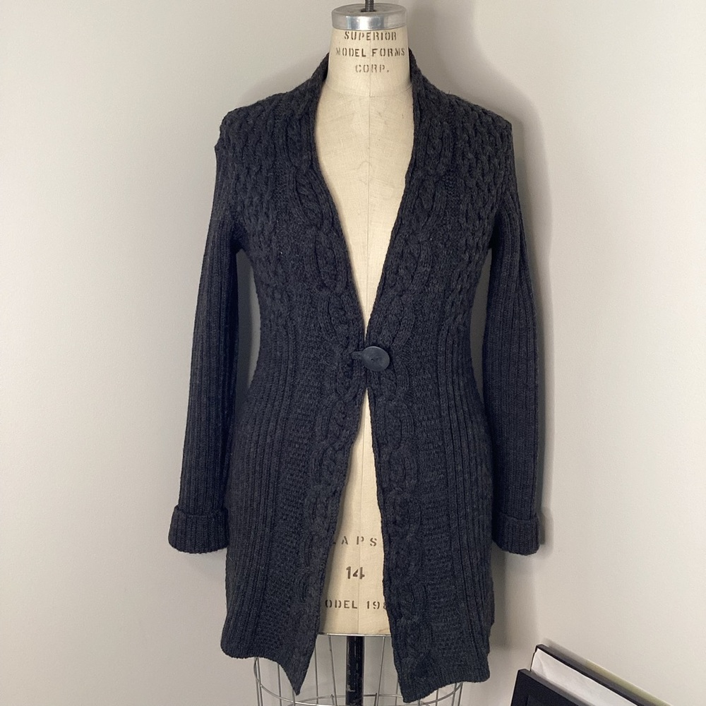 MADE IN IRELAND Inis Crafts One Button Wool Sweater Cardigan Jacket Black Large - Picture 1 of 6